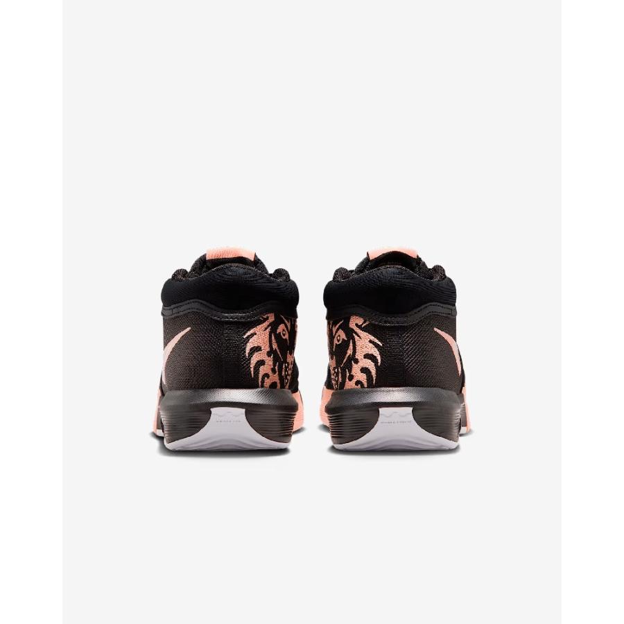 NIKE（ナイキ） LeBron Witness 8 レブロン ウィットネス VIII