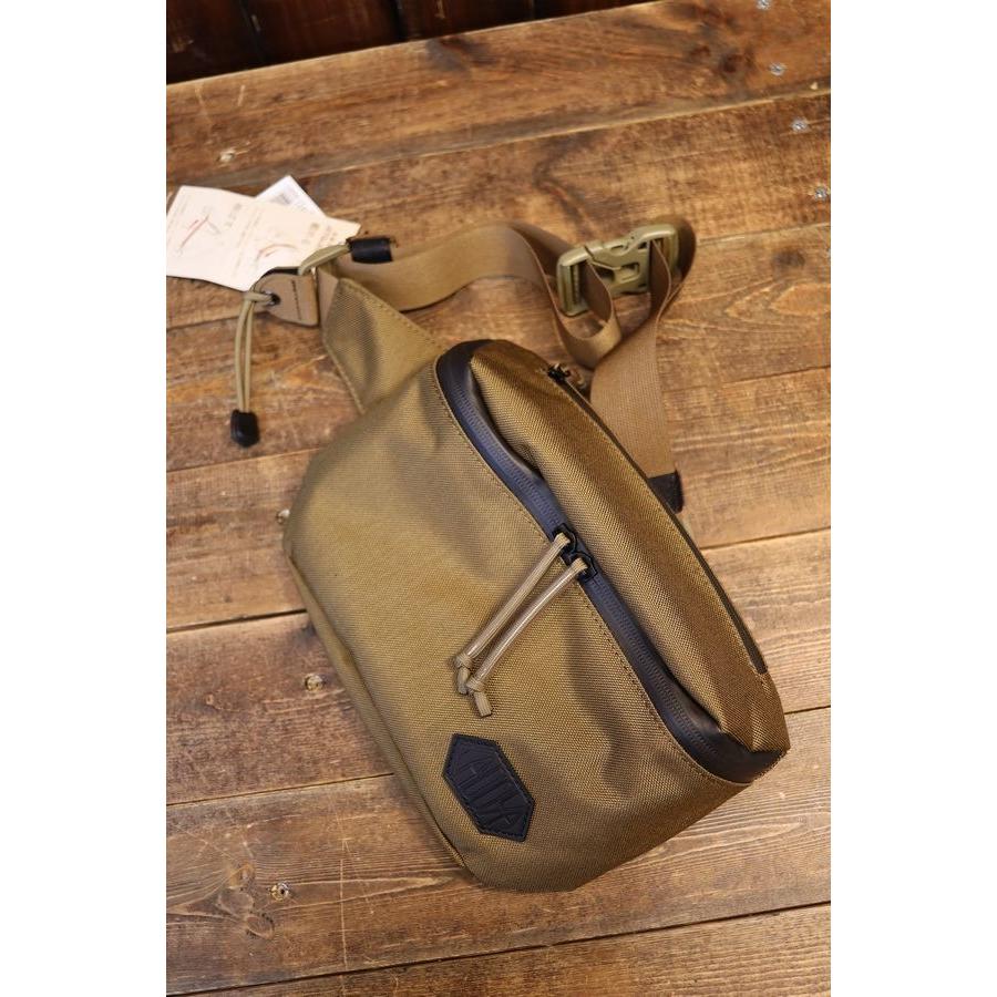KADOYA M.I.R SPEC　3way　 バッグ/ツールバッグ カドヤ カドヤ（KADOYA） RIDES SW BAG (ライズSWバッグ） カラー：ブラウン
