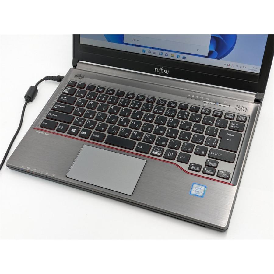 富士通 ノートパソコン E736/P 中古美品 Celeron 8GB 富士通 - 富士通 ノートパソコン E736/P 中古良品 Celeron 8GBの