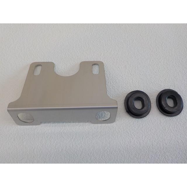 ステムエンブレム取付用ステー（ダックス）（ノーマル）（R4-6） |  | 01