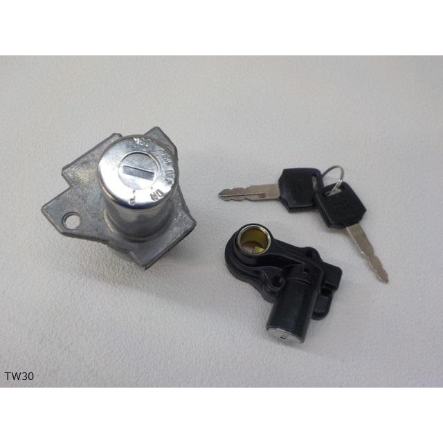 台湾製 高品質！ 旧CB400F（ヨンフォア）ハンドルロック付き メイン