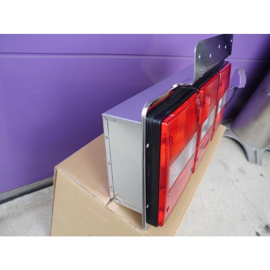 ATS TTL-120B 3連テールランプ リレー付き 24V専用 赤