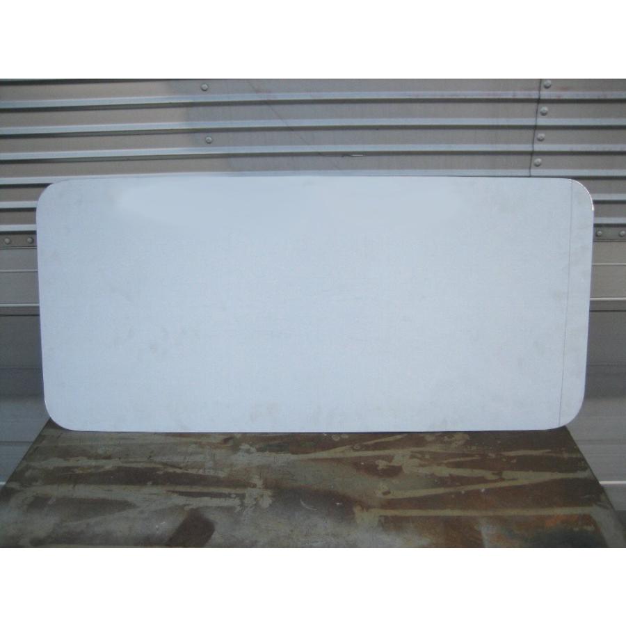 いすず 07フォワード／ファイブスターギガ 寝台背中窓用 ウロコ