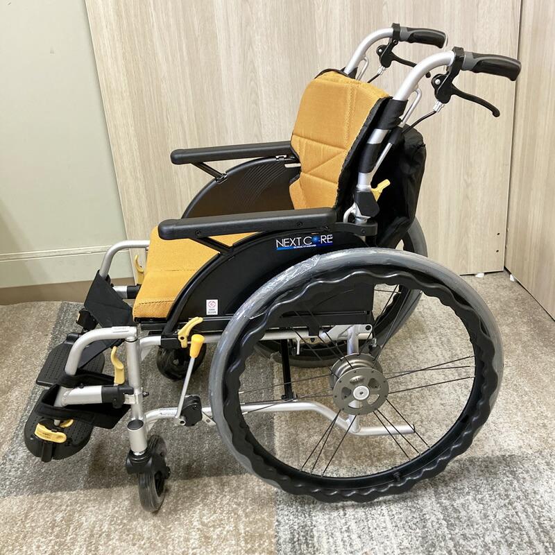 タイヤ新品交換済 C-188 松永製作所 中古自走型多機能車椅子 ネクスト 