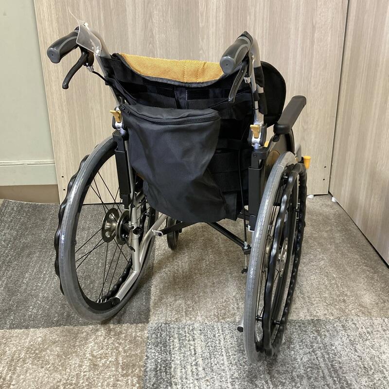 タイヤ新品交換済 C-188 松永製作所 中古自走型多機能車椅子 ネクスト