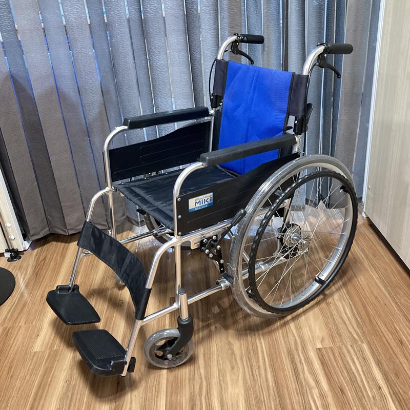○店舗展示あり○ 中古 C-200 MIKI 自走型車椅子 BAL-1 座面高43.5cm