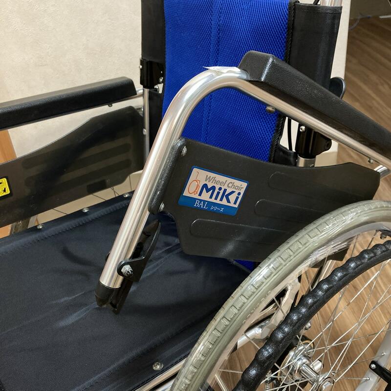 【中古品】車椅子　MIKI　BAL-3　 BAL-3｜車いすと介護用品の製造、販売 株式会社MiKi ミキ
