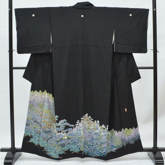 リサイクル着物 黒留袖 中古 正絹 仕立て上がり 五つ紋 比翼衿付き 翠