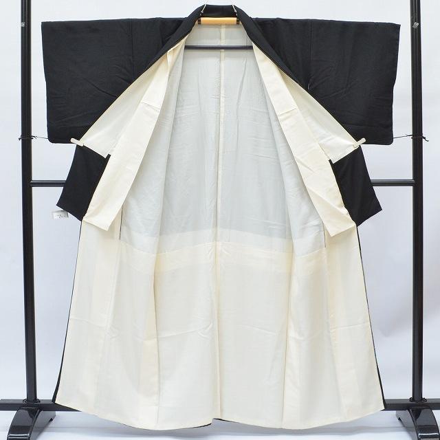 リサイクル着物 黒留袖 中古 正絹 仕立て上がり 五つ紋 比翼衿付き 翠 