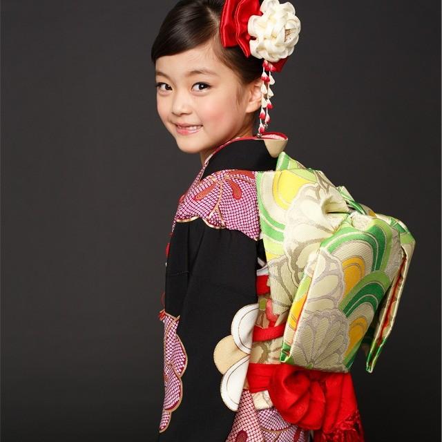 七五三 着物 7歳 正絹 女の子 753 単品 小紋 赤 黒 レトロ 紅一点