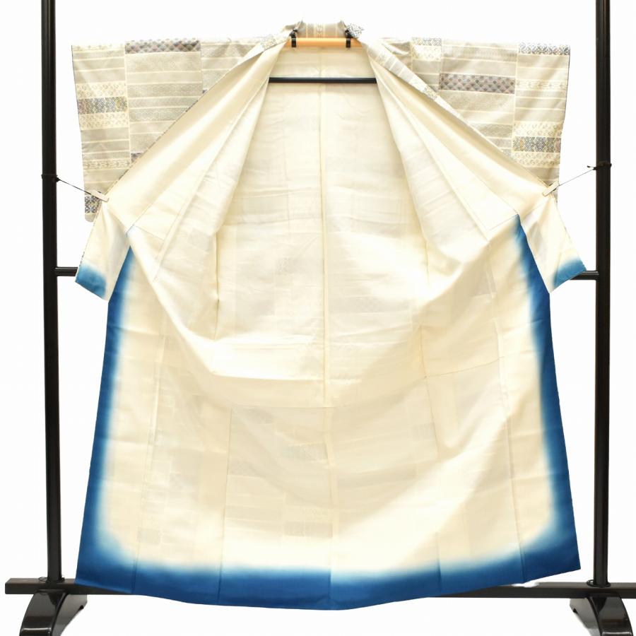 大島紬 白大島 正絹 仕立て上がり 白色系 青海波 亀甲文様 身丈