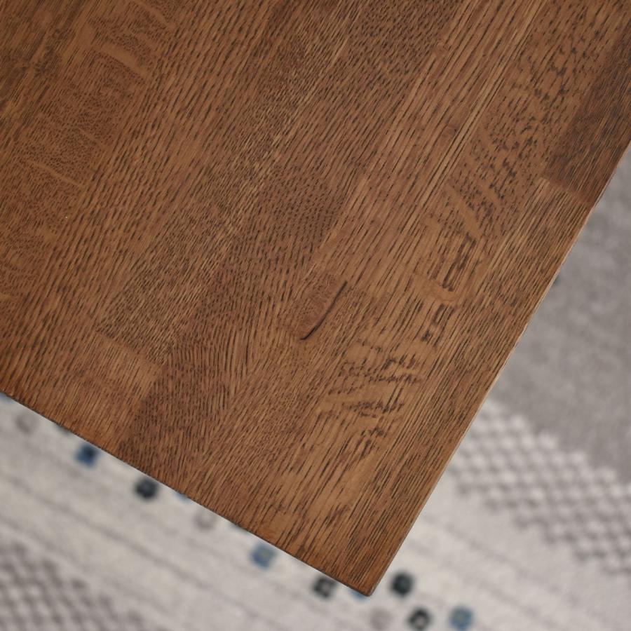 ブラウン木製天板・黒金属脚のデスク ペイント有り ブラウン木製天板