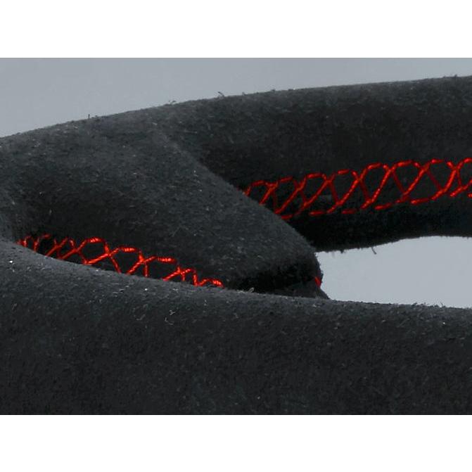 D1スペック ステアリング DEEP70 33パイ バックスキン／レッドステッチ