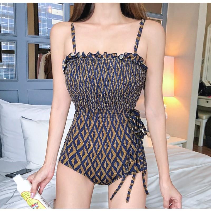 送料無料 バストシャーリング ワンピース水着 レディース 水着 ワンピース 幾何学模様 レトロ 大人 シック エレガント フェミニン ボーイレッグ 体型カバー El Hkhshop 通販 Yahoo ショッピング