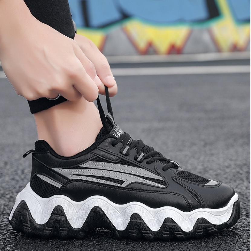 送料無料 メンズ スニーカー 運動靴 靴 厚底スニーカー リフレクター付き 韓国 反射 かっこいい スポーティー ランニングシューズ スポーツシューズ El Hkhshop 通販 Yahoo ショッピング