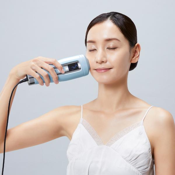 YA‐MAN（ヤーマン） レイボーテ GO VIOプラス YA-MAN 脱毛器 光美容器