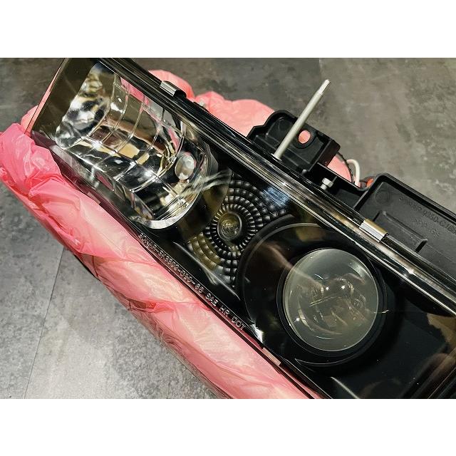 シボレー　C1500 サバーバン　ヘッドライト　まとめ売り シボレー（CHEVROLET） 【入手困難/ブラック/LED付】88-99y C/K タホ