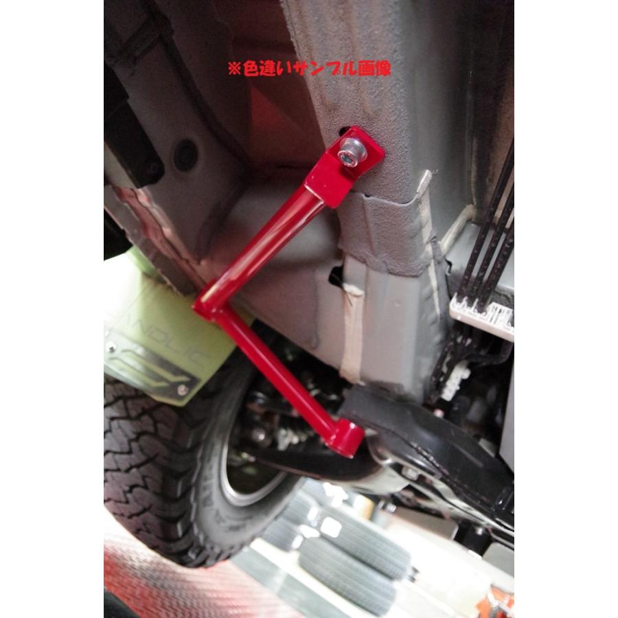 デリカD5用 ボディ補強パーツ クロストライアングルサポート 左右