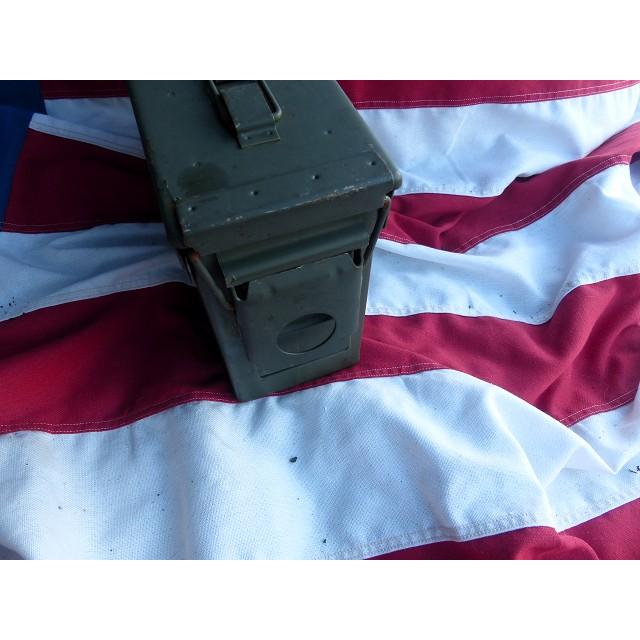 軍放出品 米軍 アンモボックス 米軍放出品 弾薬箱 AMMO BOX 道具箱 などに S アンモキャリングケース