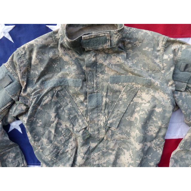 実物 レア! ACU エアクルー ジャケット M−R A2CU Army