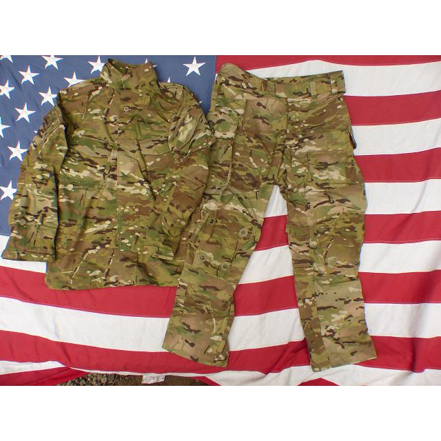 米軍実物 patagonia LEVEL 9 コンバットジャケット パンツ セット L-R 