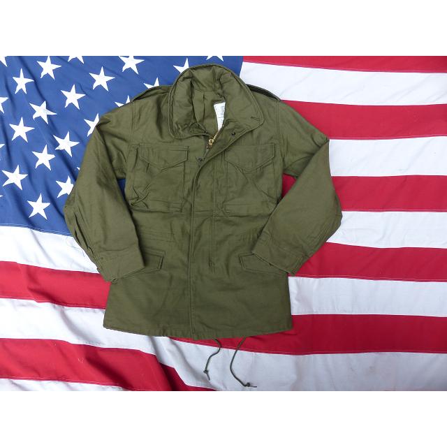 米軍実物M65フィールドジャケット1981年製⭐︎希少ミディアムレギュラー デッド！ 米軍実物 1981” M65 フィールドジャケット OD XS
