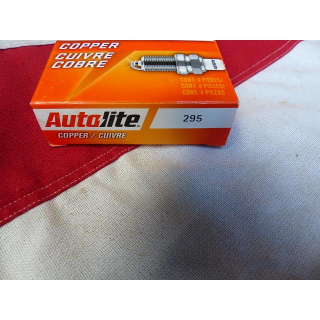 AUTOLITE 295 スパークプラグ 4本 MB / GPW CJ3B JH4 ジープ JEEP 02