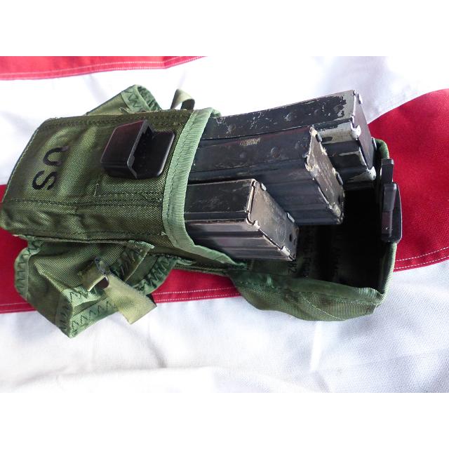 デッド! 米軍実物 2007” M16系 30rd マガジンポーチ 2個 LC-1 デッド! 米軍実物 2007” M16系 30rd マガジンポーチ 2個 LC-1