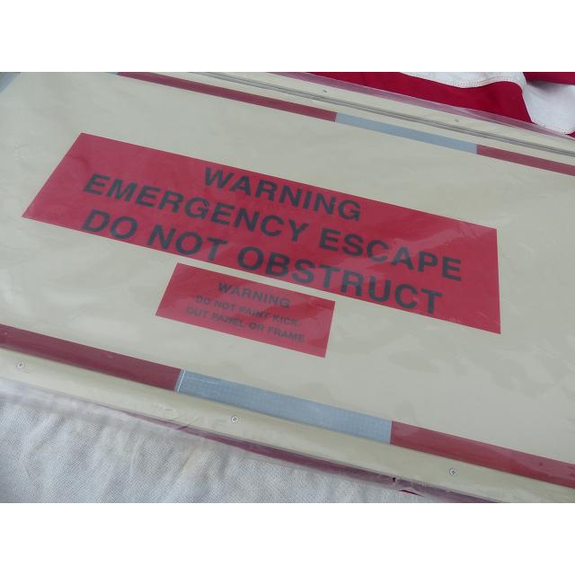 米軍放出品 緊急脱出表示反射板 警告プレート 看板 01x : ホバート