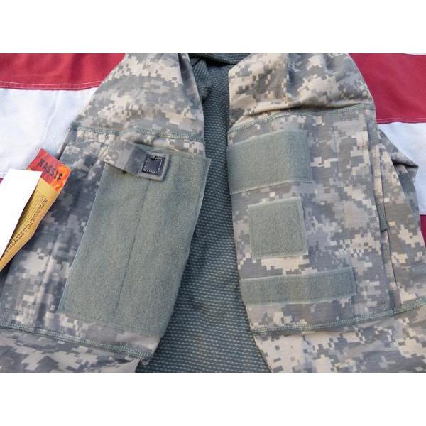 美品　米軍　実物　FR COMBAT SHIRT WOODLAND サイズM−R USMC Woodland MARPAT FROG Combat Shirt Top L R Large Regular Flame