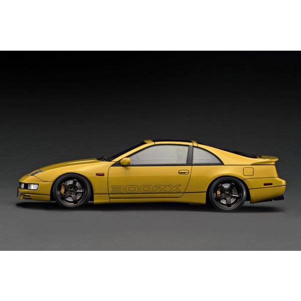 ignition model（イグニッションモデル） 1/18 Nissan Fairlady Z(Z32