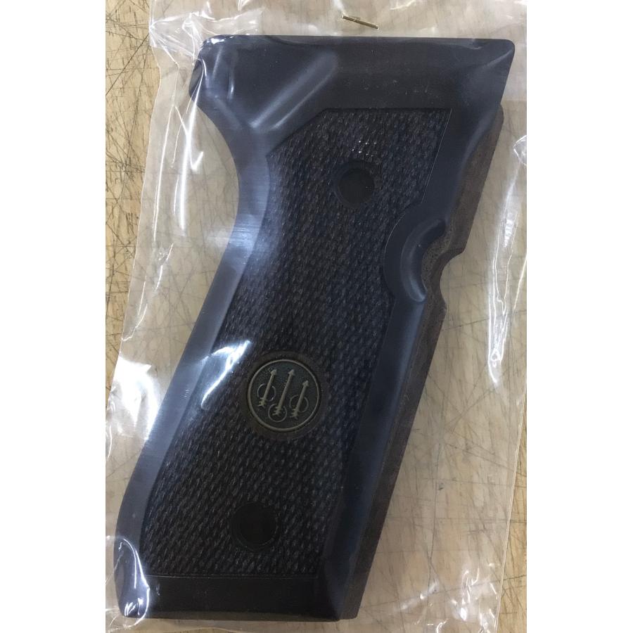 ベレッタ社 純正 M92F用木製グリップ チェッカリング仕様 メダリオン入