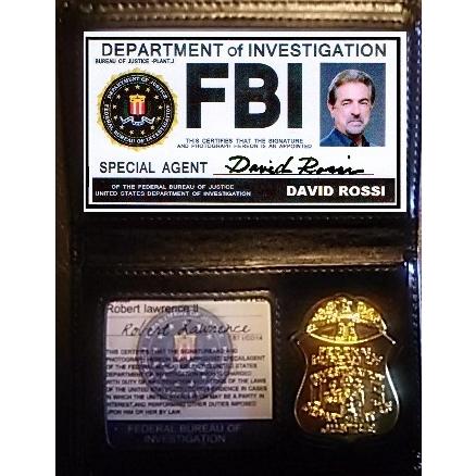 FBIバッジ ホルダー IDカード2枚 【高い素材】 Criminal Minds コスプレ 送料￥198 クリミナルマインド 完全送料無料 Rossi David