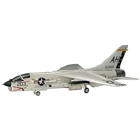ハセガワ 1/72 C9 アメリカ海軍・海兵隊 艦上戦闘機 F-8E