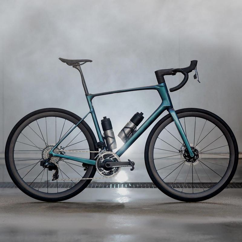 Abloc エイブロック Acier ステンレス保冷ボトル : サイクルスポーツ