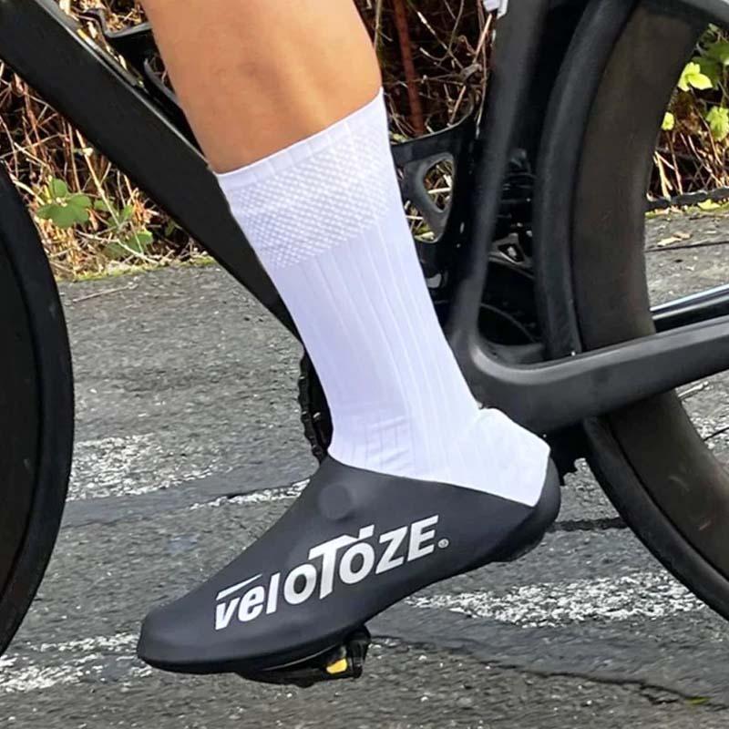 veloToze ベロトーゼ エアロシューズカバー ブラック/ホワイト