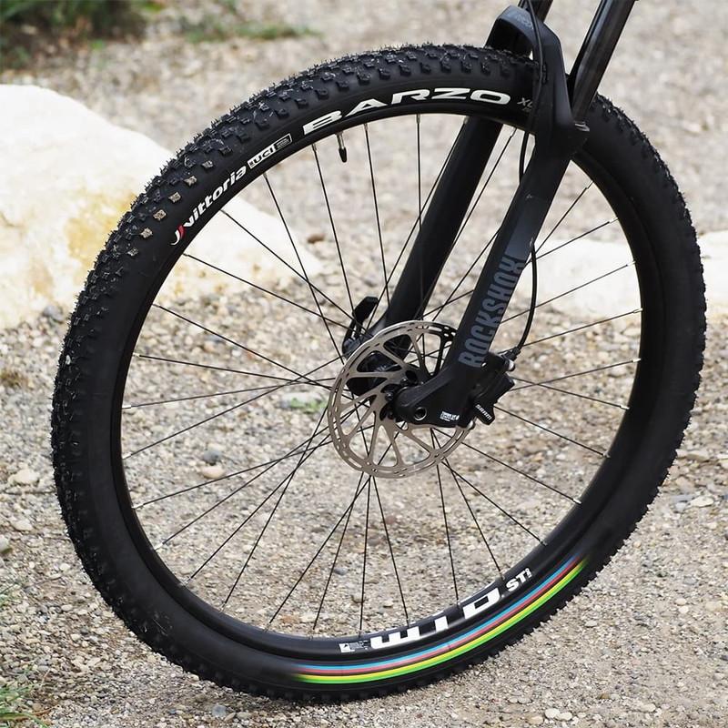 Vittoria ヴィットリア BARZO XC UCI-licensed Edition All Black