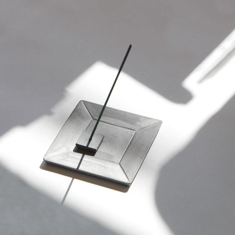 Daily お香立て おしゃれ 皿 インセンスホルダー 淡路瓦 いぶし銀