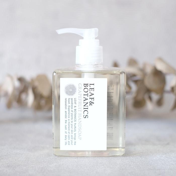 松山油脂 ハンドソープ グレープフルーツ リーフアンドボタニクス アロマ エッセンシャルオイル ハンドケア 250ml 雑貨屋 Hocoro ホコロ 通販 Yahoo ショッピング