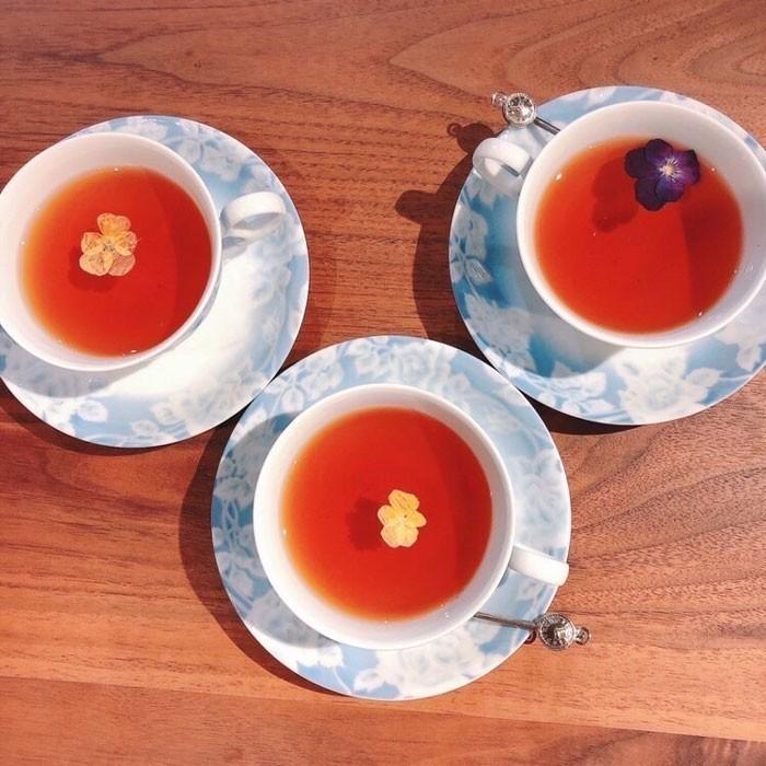 エディブルフラワー ドライ 食用花 食べられる 花 ビオラ ひぐれももか 10枚入 誕生日 プレゼント ギフト 滋賀県 メール便 滋賀県ご当地モール | ブランド登録なし | 08