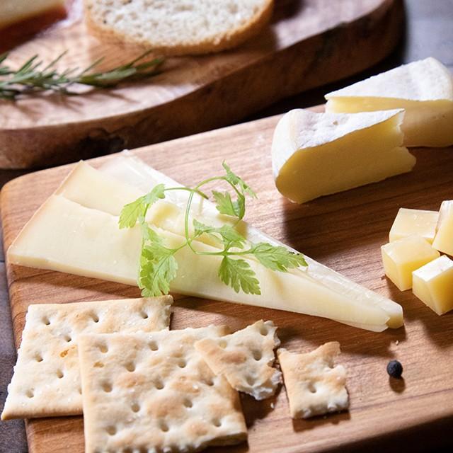 チーズ ナチュラルチーズ 北海道 チーズ工房 NEEDS 大地のほっぺ / ち