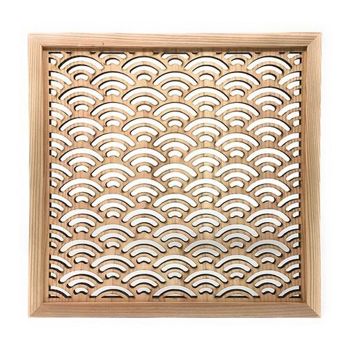 秋田杉内装材 組子調 和風 木製 青海波 : 名入れストラップの木札屋