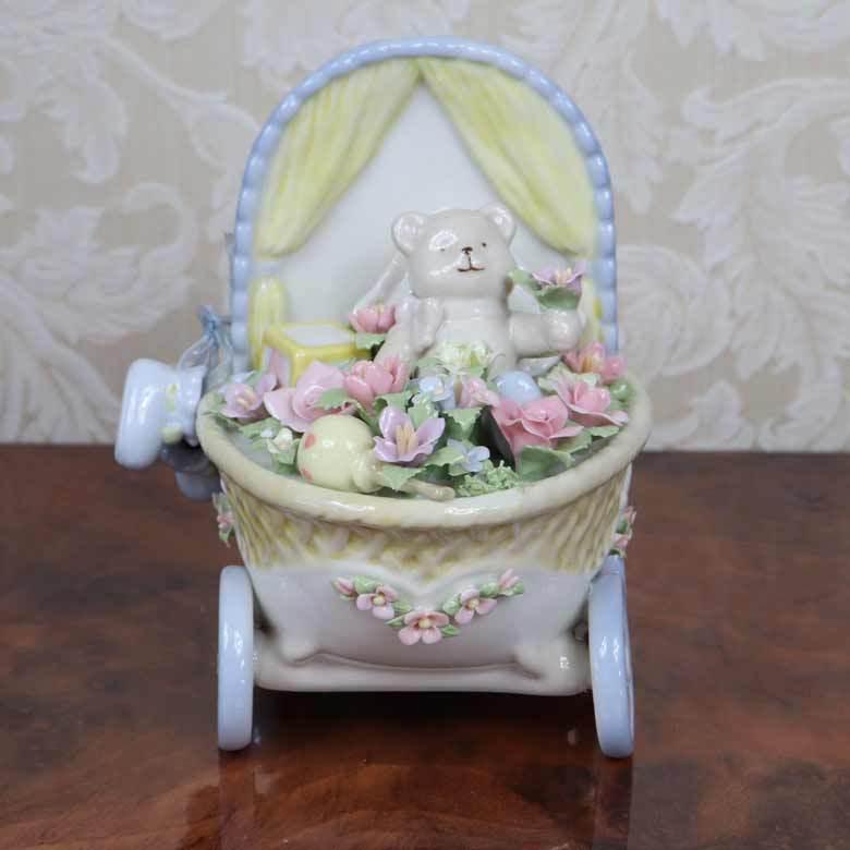 オルゴール ピアノと3匹の犬 陶磁器 キャロルキング 君の友だち オルゴール ピアノと3匹の犬 陶磁器 プレゼント ギフト 癒やし