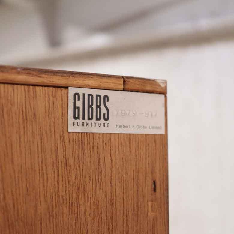 ガラスキャビネット ブックケース ヴィンテージ イギリス GIBBS 木製 