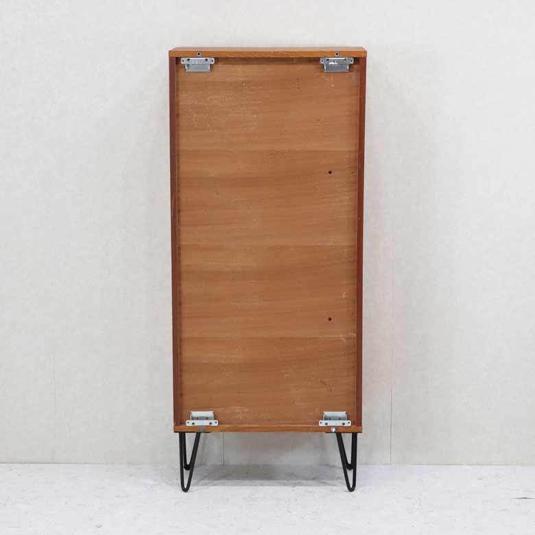 ガラスキャビネット Beaver &Tapley 
