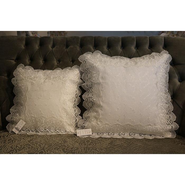 クッションカバー 35 35 ホワイト 上品なレースとかわいいバラ柄 137 029 インテリア北欧yahoo 店 通販 Yahoo ショッピング