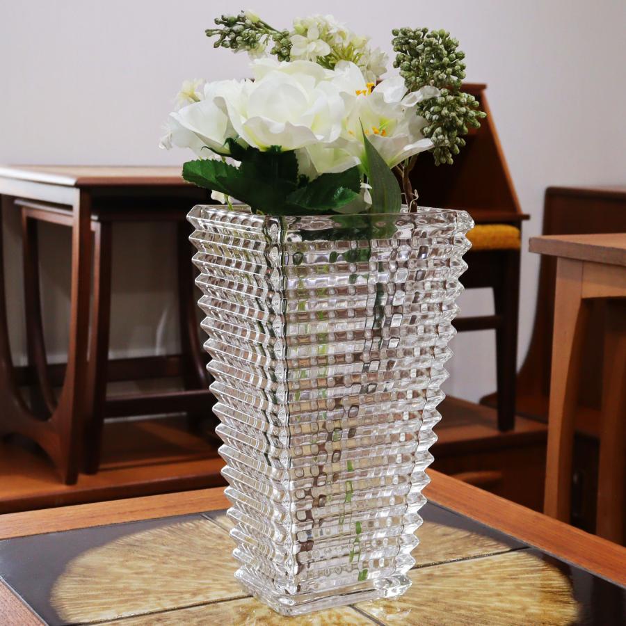 フラワーベース 花瓶 置物 ガラス クリスタルカット 高さ28cm ミッド