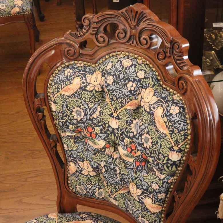 ヨーロッパ 輸入家具 円卓 楕円拡張機能 猫足 象嵌 猫足（猫脚