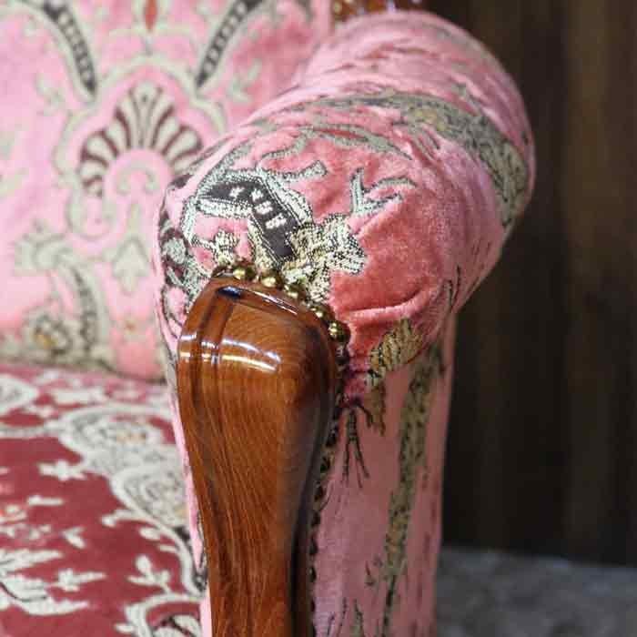 イタリア 二人がけソファー 猫脚 金華山織り ピンク 木製 完成品 イタリア 二人がけソファー 猫脚 金華山織り ピンク 木製 完成品