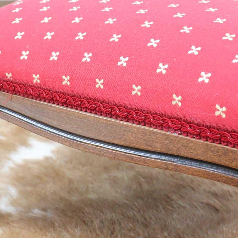 イタリア スツール 猫脚 レッド オットマン 補助椅子 玄関用 イタリア フットスツール 猫脚 レッドストライプ 補助椅子 玄関